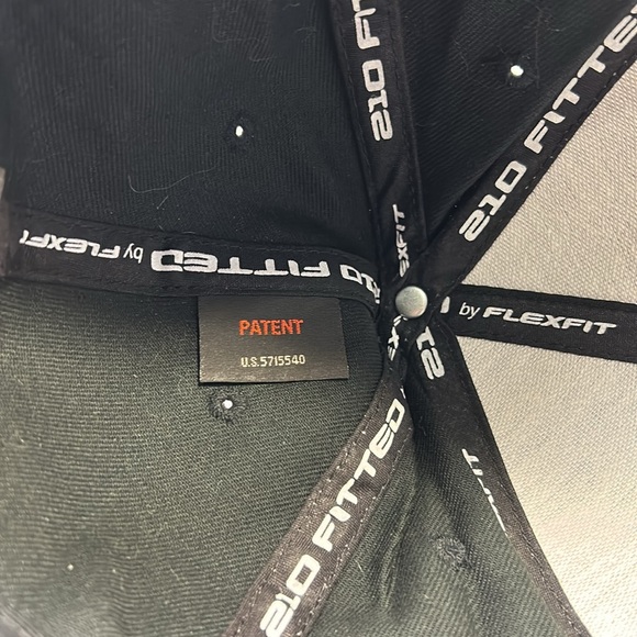 Slednecks - Picture 8 of 9